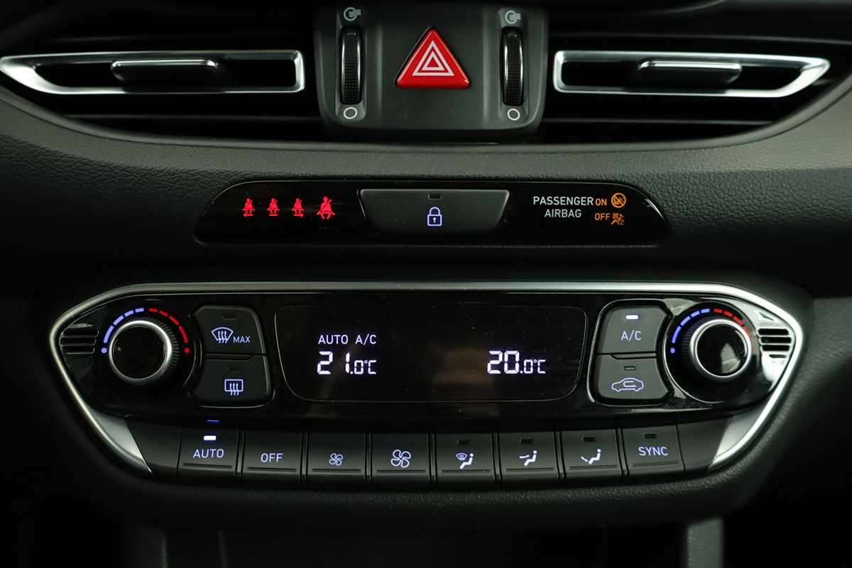 hyundai-i30-2024-gasolina-998cc