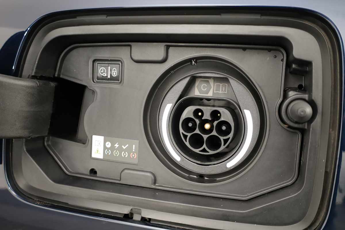 citroen-c5-aircross-2023-hibrido-a-gasolina-1598cc