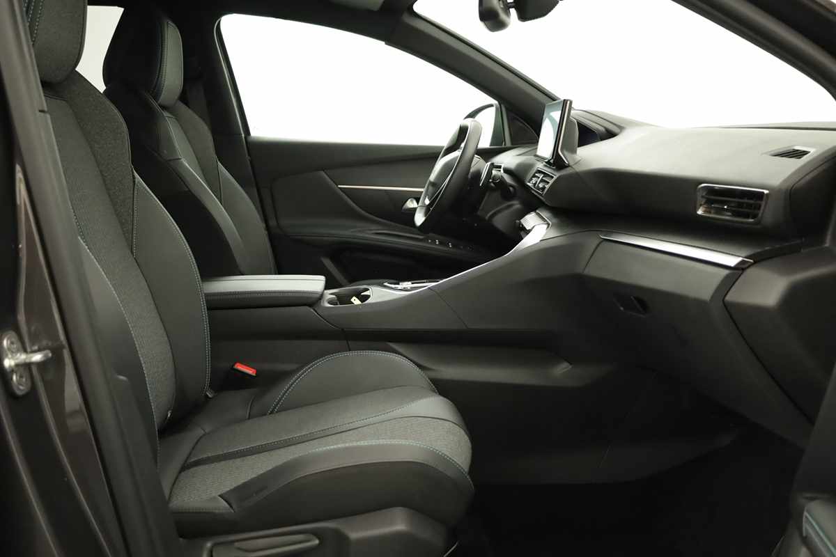 peugeot-3008-2024-hibrido-a-gasolina-1598cc