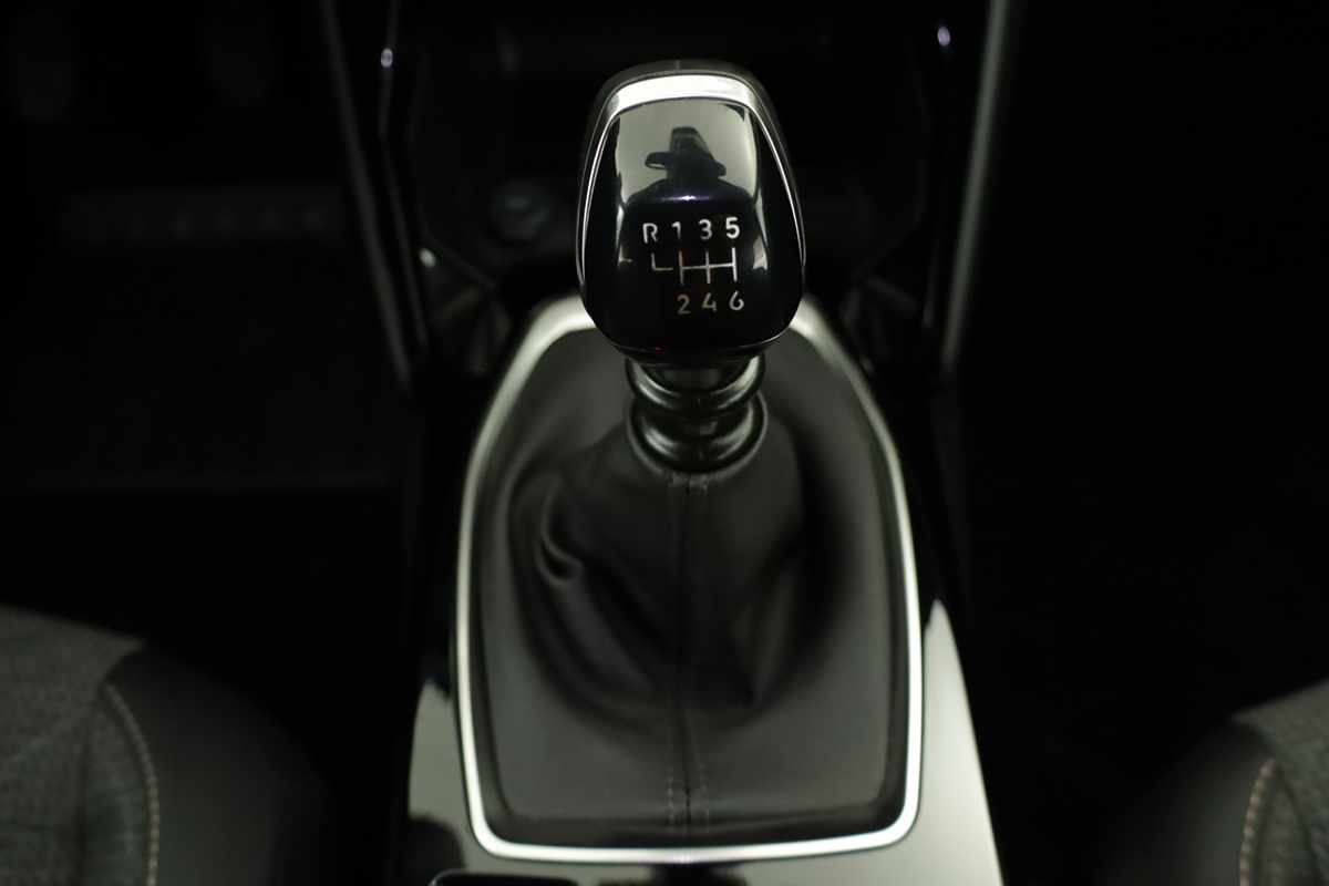 peugeot-2008-2025-gasolina-1199cc