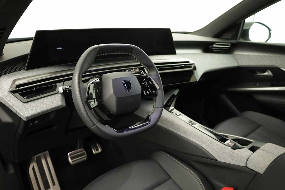 peugeot-3008-2025-gasolina-1199cc