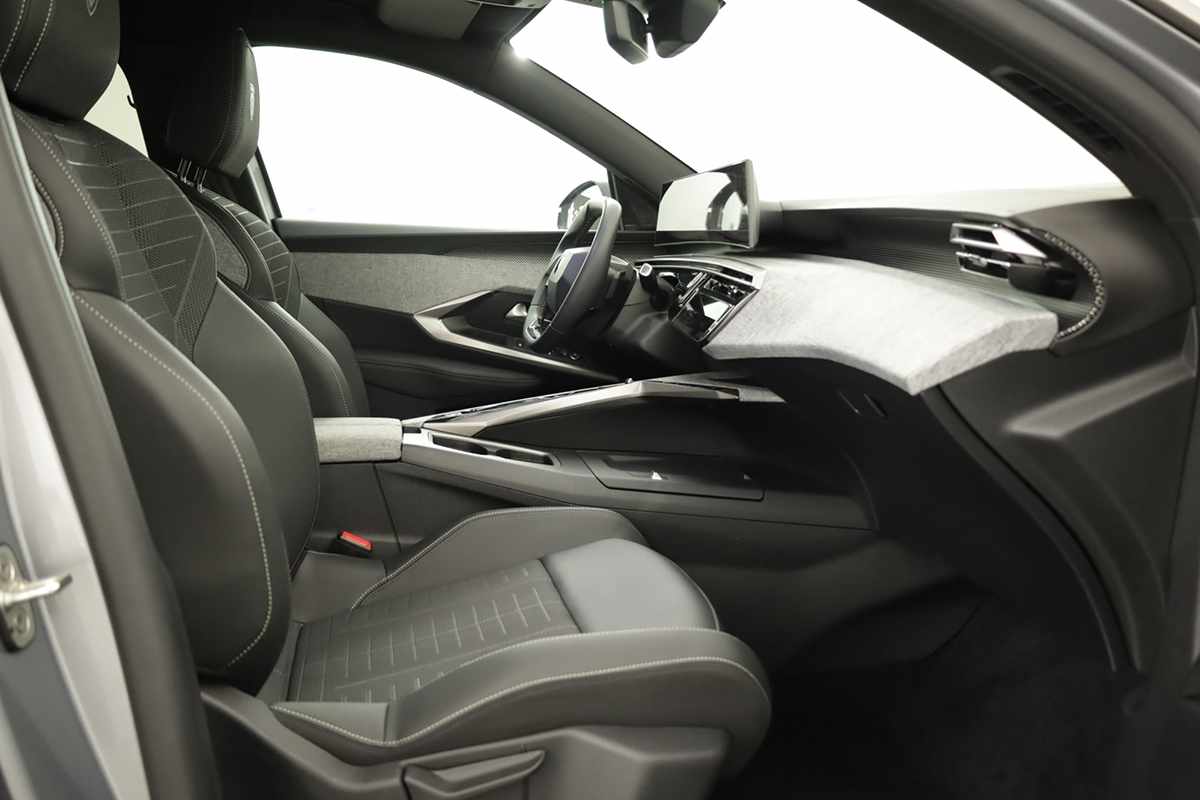 peugeot-3008-2025-gasolina-1199cc