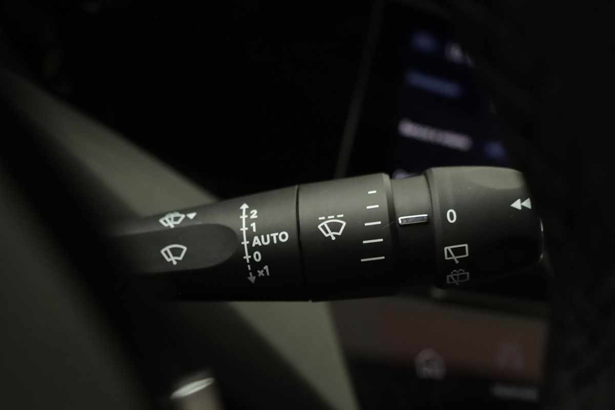 peugeot-308-sw-2024-gasolina-1199cc