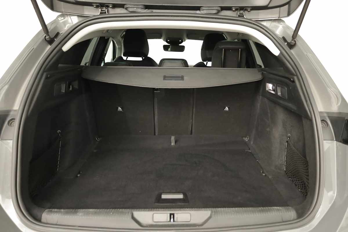 peugeot-308-sw-2024-gasolina-1199cc