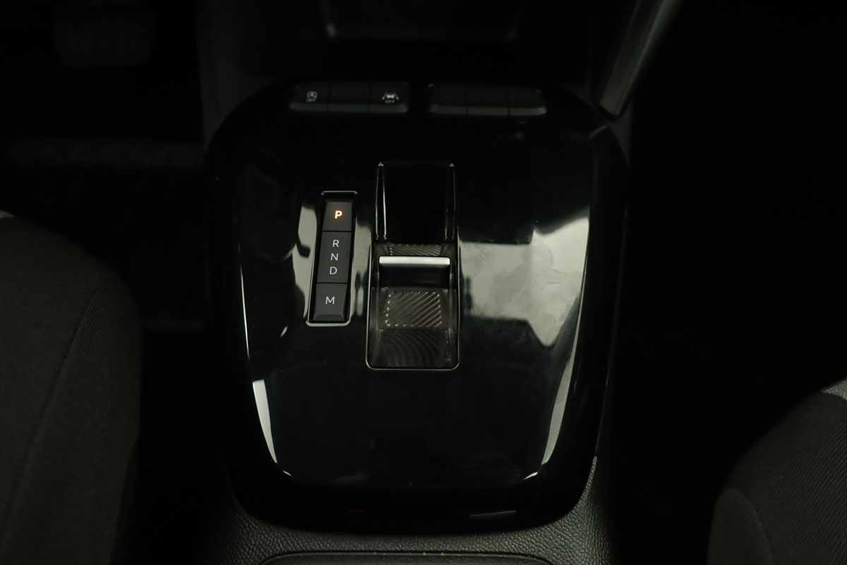 opel-corsa-2025-gasolina-1199cc