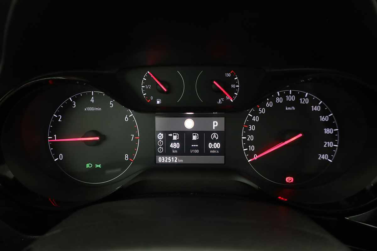 opel-corsa-2025-gasolina-1199cc