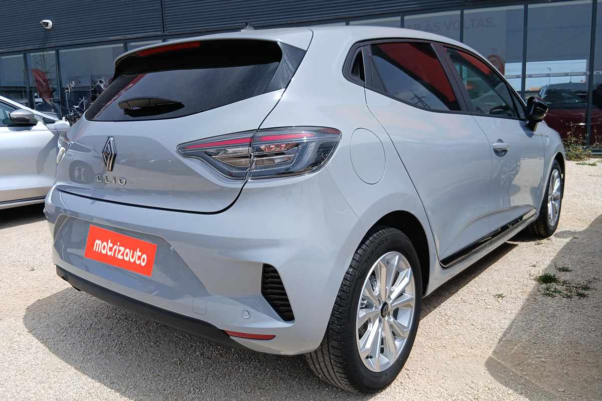 renault-clio-2025-gpl-999cc