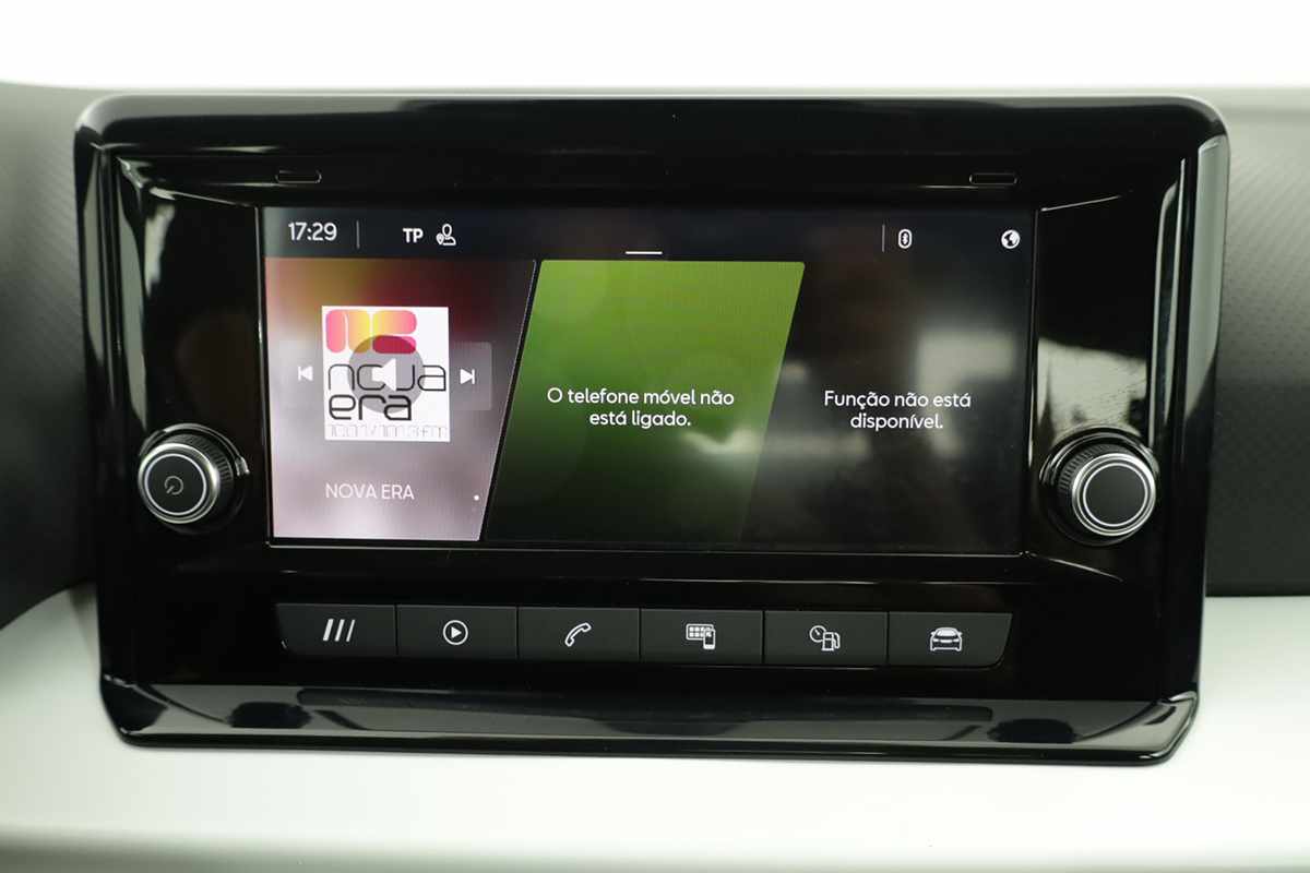 seat-arona-2023-gasolina-999cc