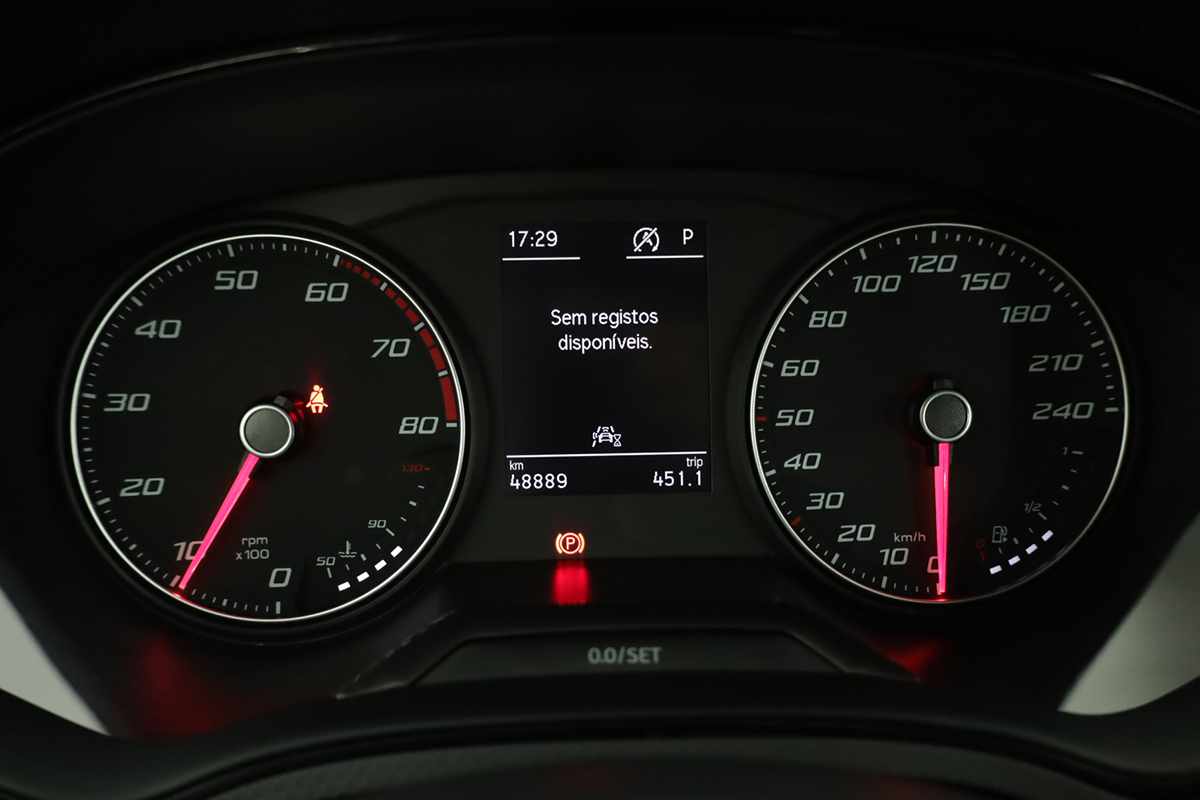 seat-arona-2023-gasolina-999cc