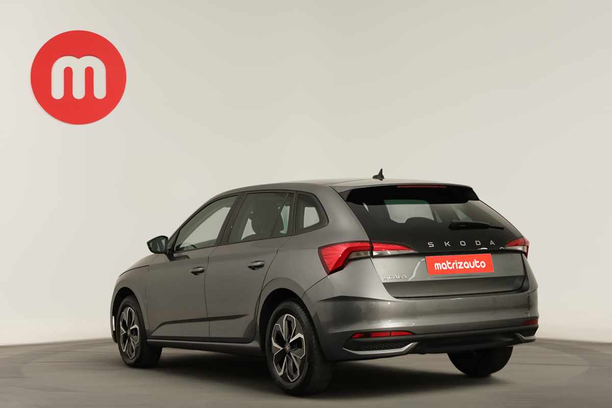 skoda-scala-2025-gasolina-999cc