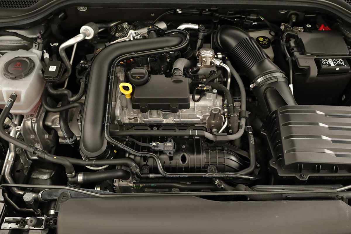 skoda-scala-2025-gasolina-999cc