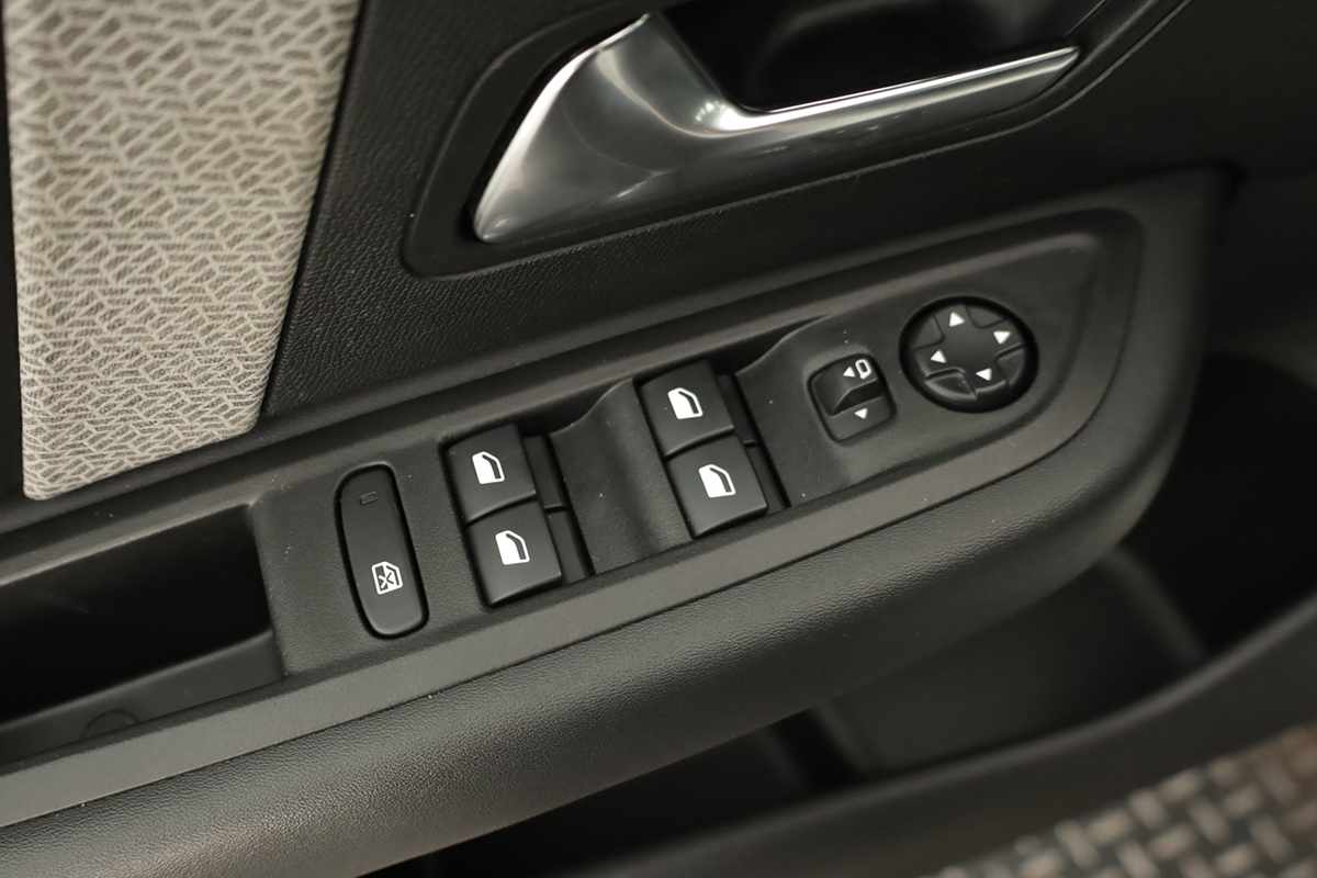 citroen-c4-2024-gasolina-1199cc