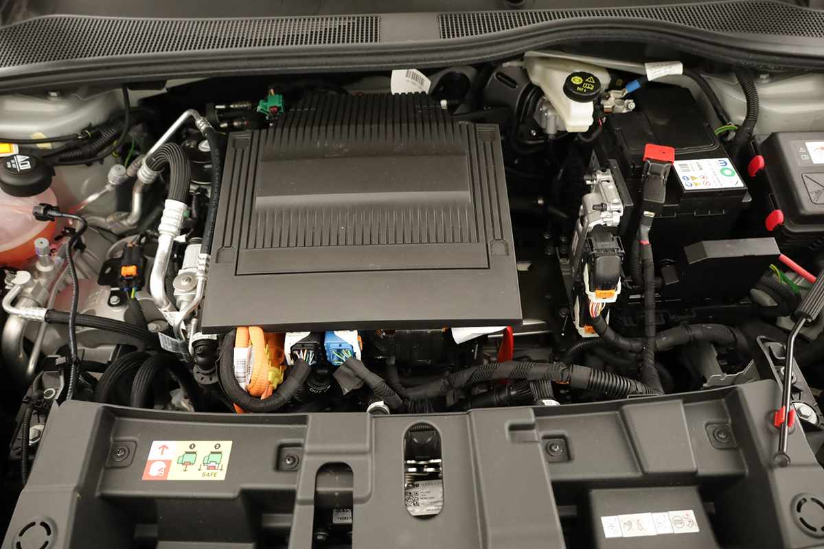 jeep-avenger-2025-eletrico-0cc