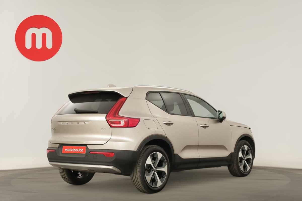 volvo-xc40-2024-gasolina-1477cc