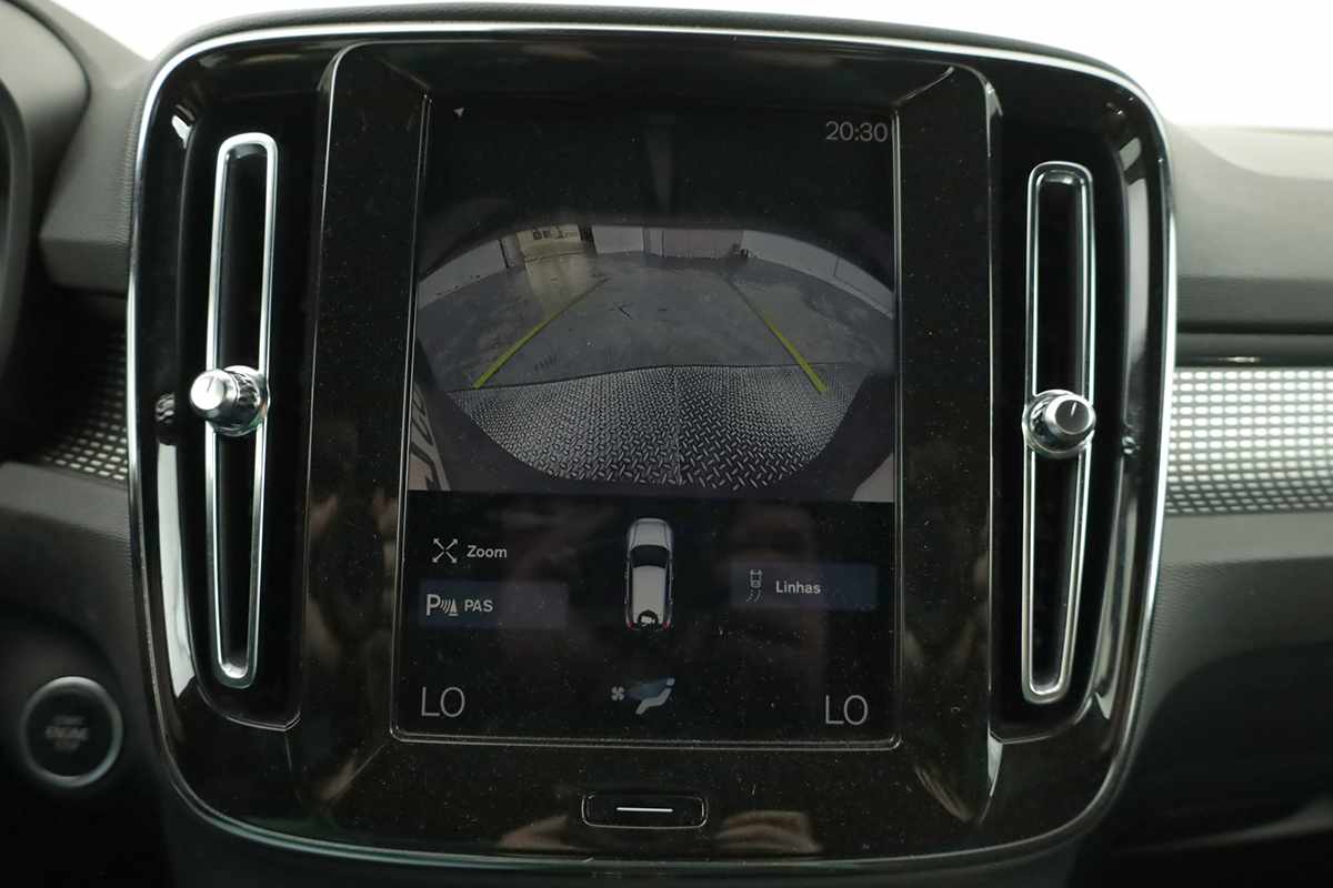 volvo-xc40-2024-gasolina-1477cc