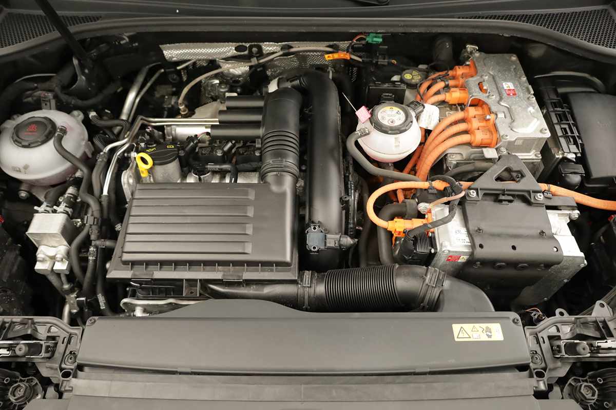 audi-q3-2024-hibrido-a-gasolina-1395cc