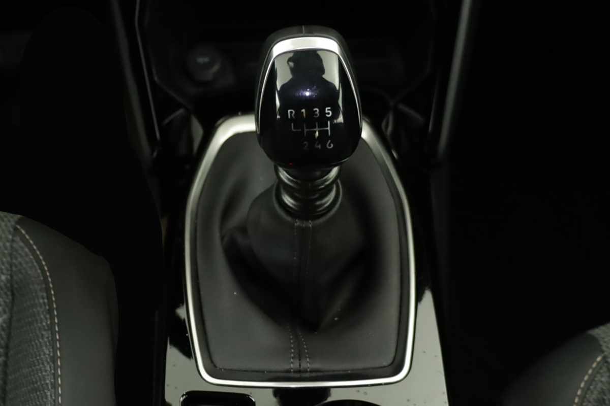 peugeot-2008-2025-gasolina-1199cc