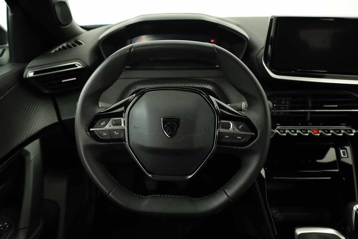 peugeot-2008-2025-gasolina-1199cc