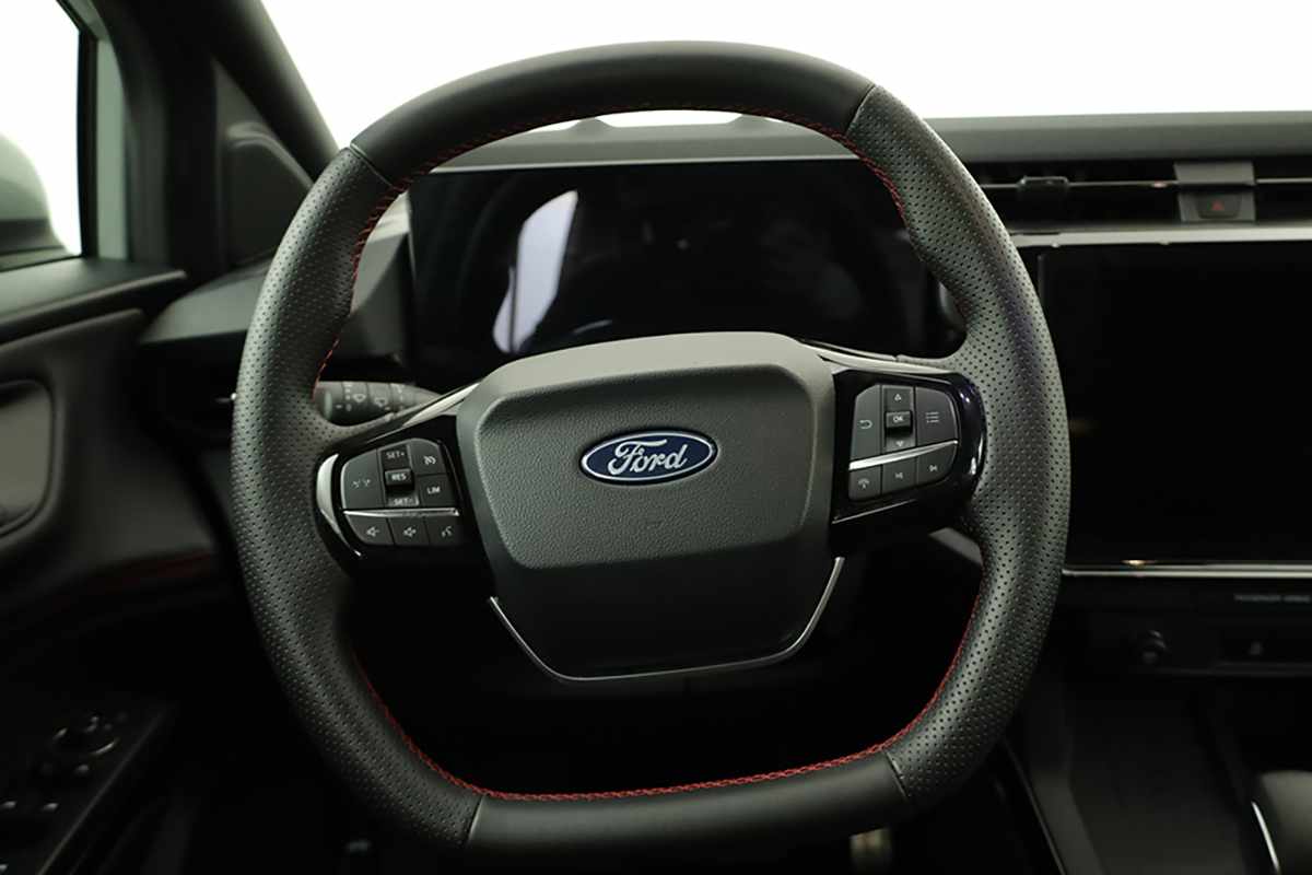 ford-puma-2025-gasolina-998cc