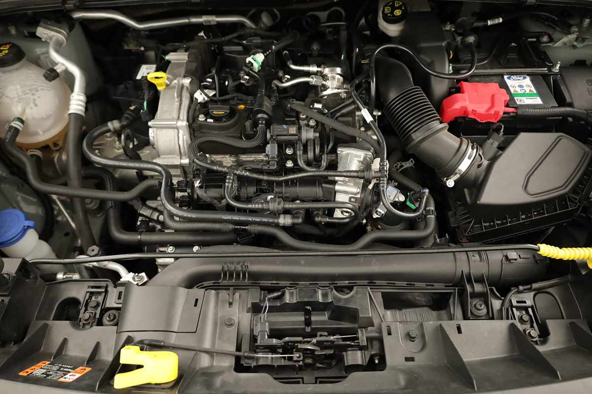 ford-puma-2025-gasolina-998cc