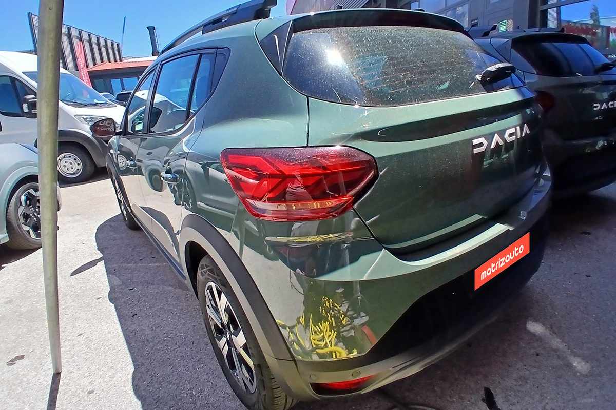 dacia-sandero-2024-gasolina-999cc