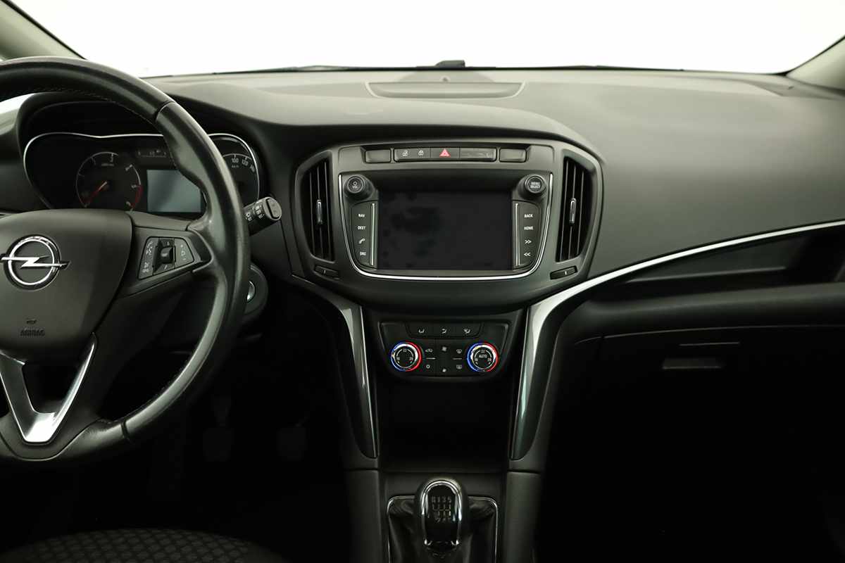 opel-zafira-2017-diesel-1598cc