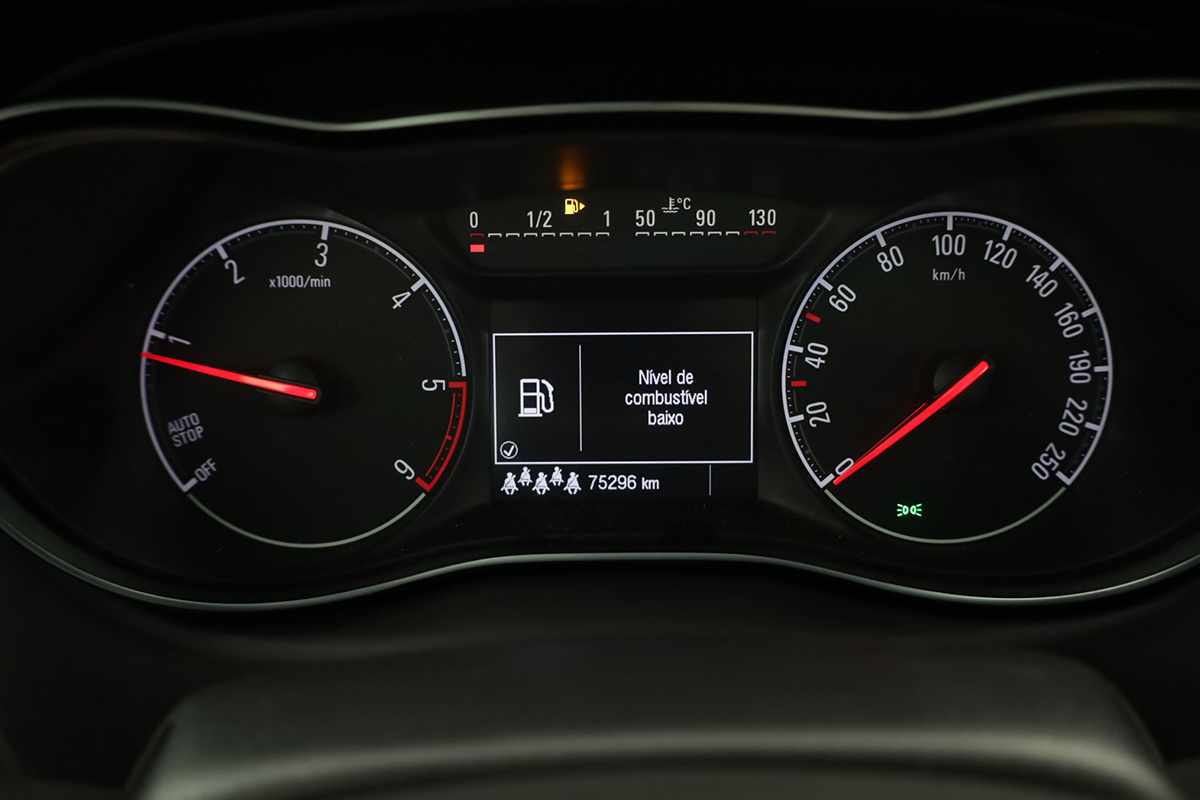 opel-zafira-2017-diesel-1598cc