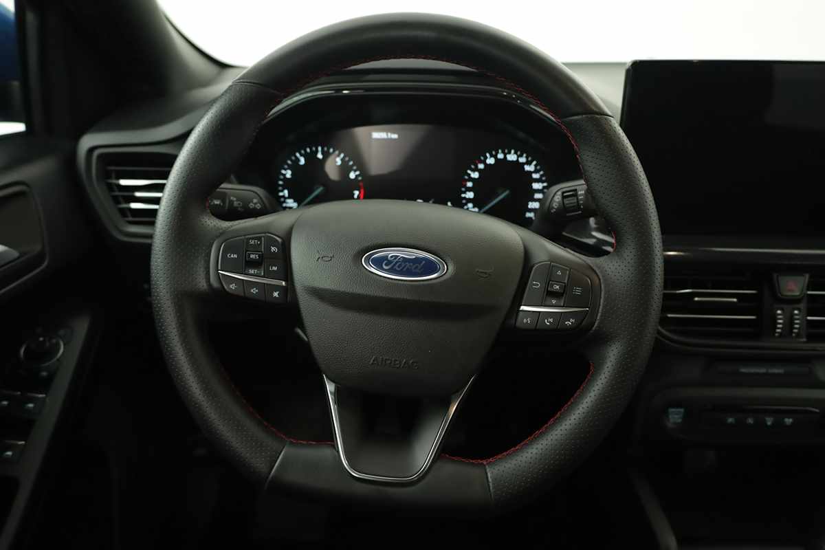ford-focus-2025-gasolina-998cc