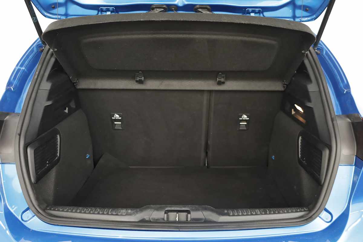 ford-focus-2025-gasolina-998cc