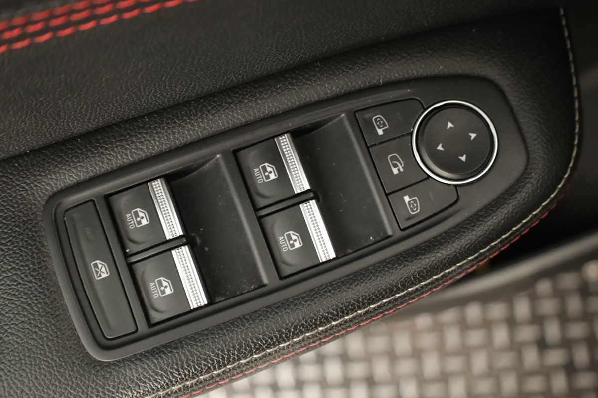 renault-arkana-2024-gasolina-1332cc