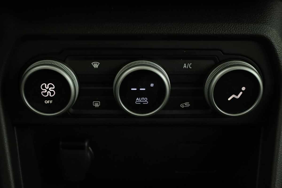dacia-sandero-2024-gasolina-999cc
