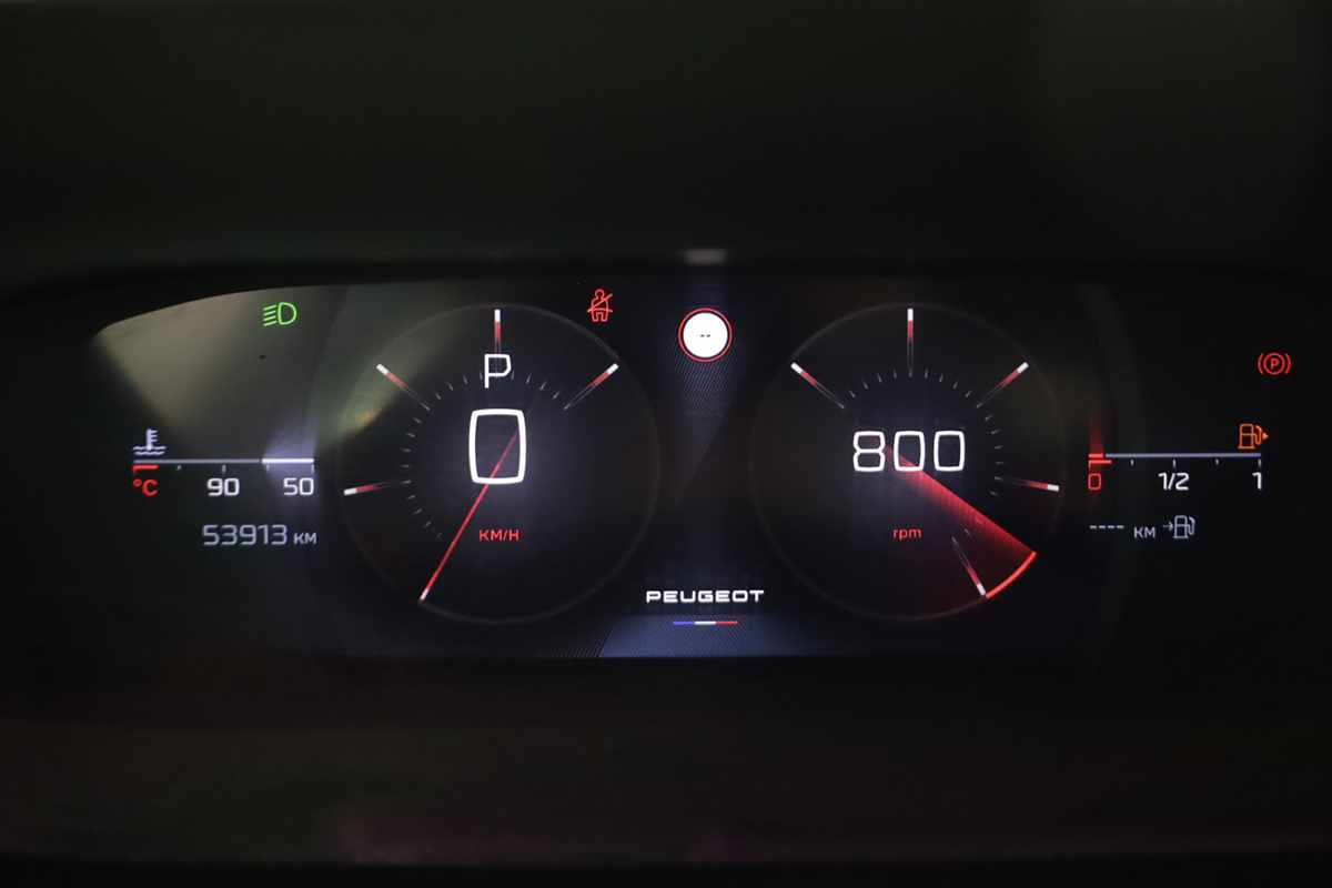 peugeot-308-2024-gasolina-1199cc