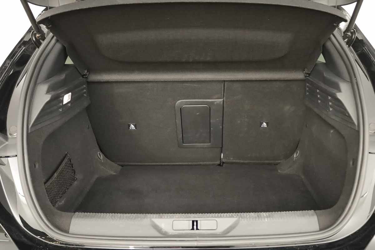 peugeot-308-2024-gasolina-1199cc