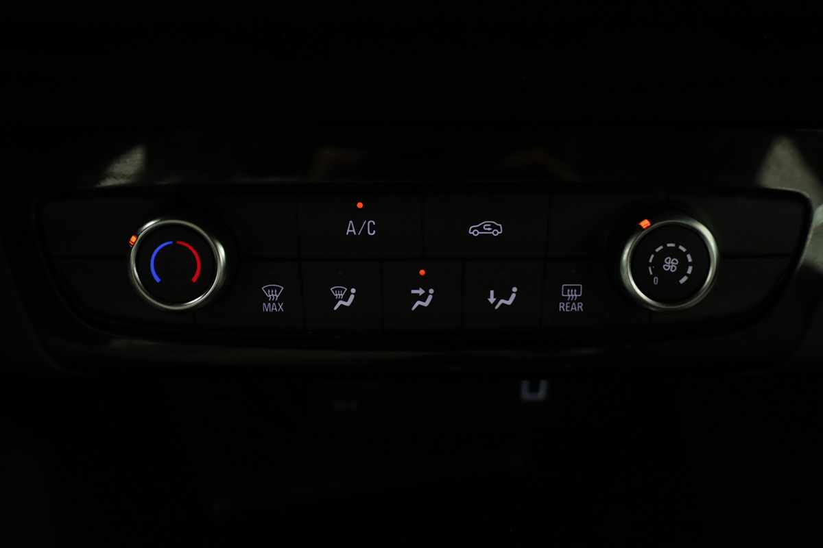 opel-corsa-2025-gasolina-1199cc