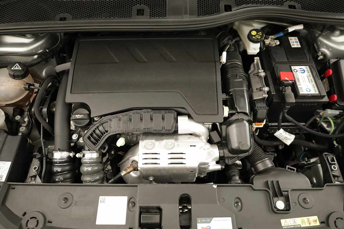 opel-corsa-2025-gasolina-1199cc