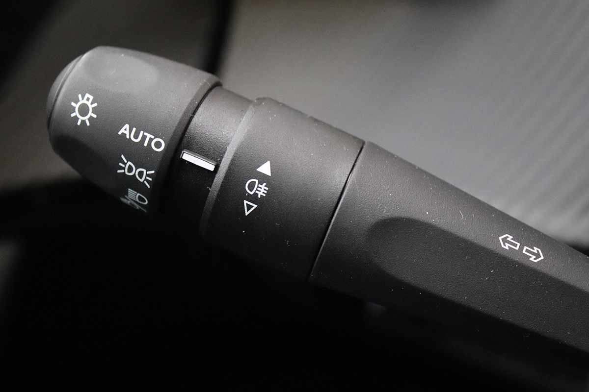 peugeot-2008-2024-gasolina-1199cc