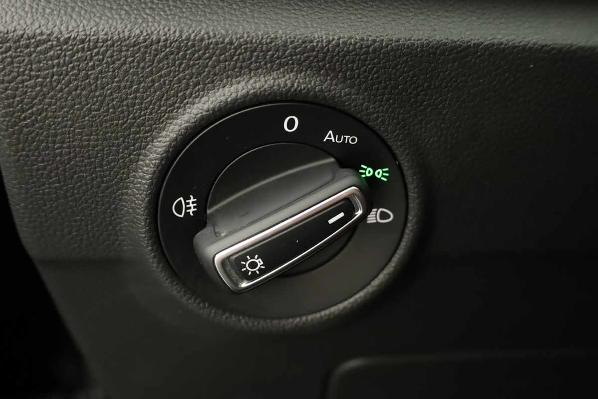 volkswagen-t-roc-2025-gasolina-999cc