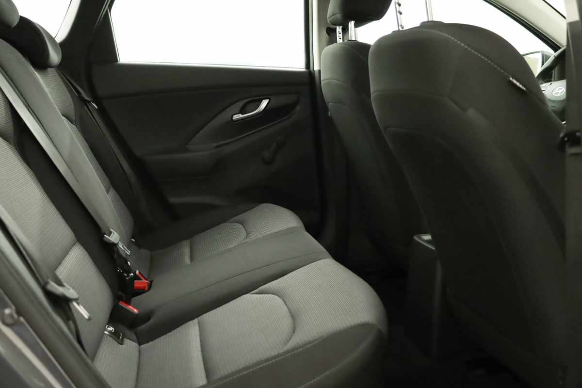 hyundai-i30-sw-2025-gasolina-998cc