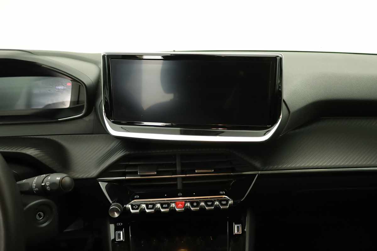 peugeot-208-2025-gasolina-1199cc