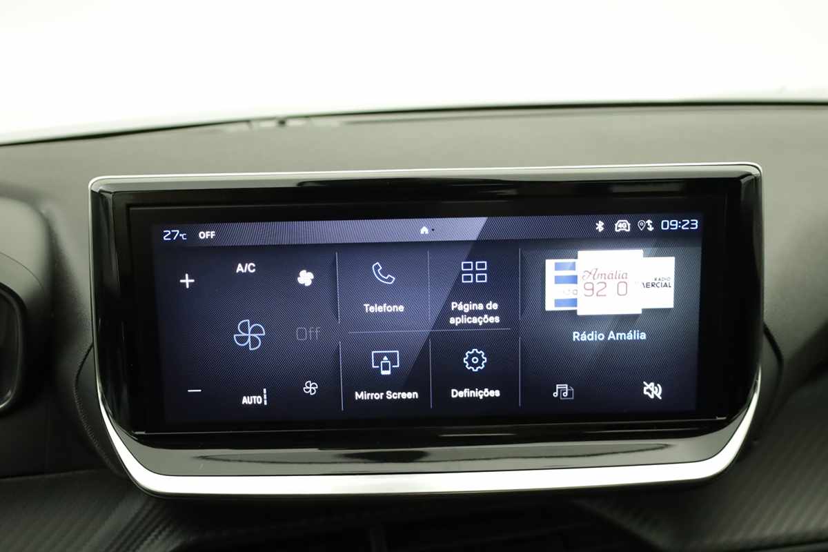 peugeot-208-2025-gasolina-1199cc