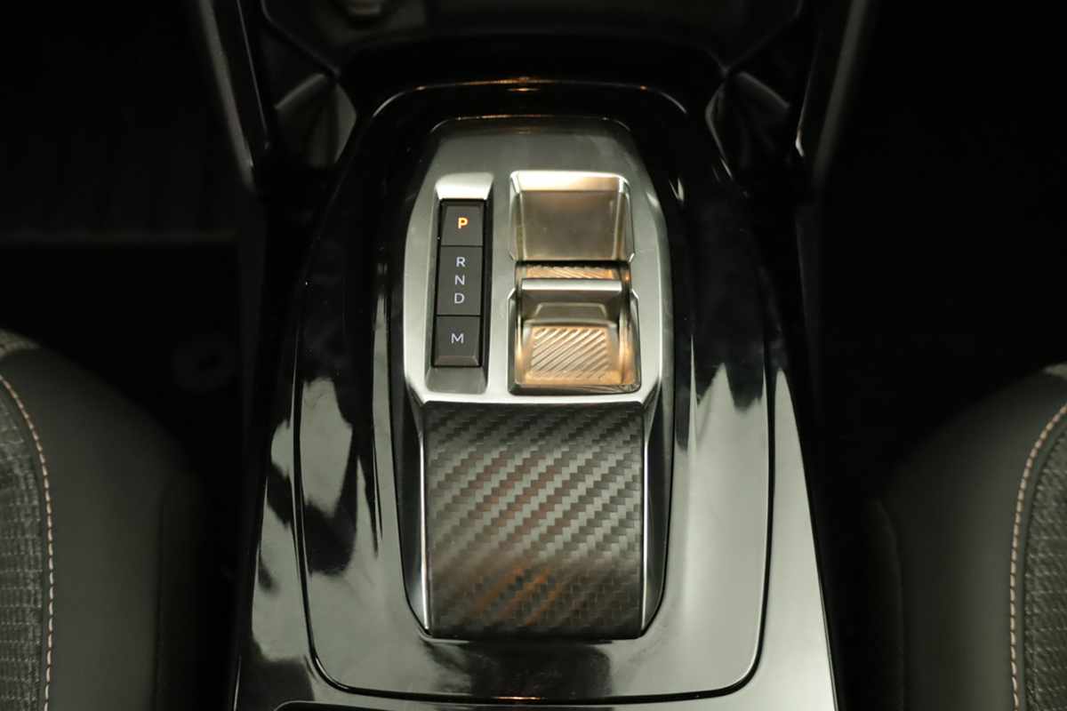 peugeot-208-2025-gasolina-1199cc