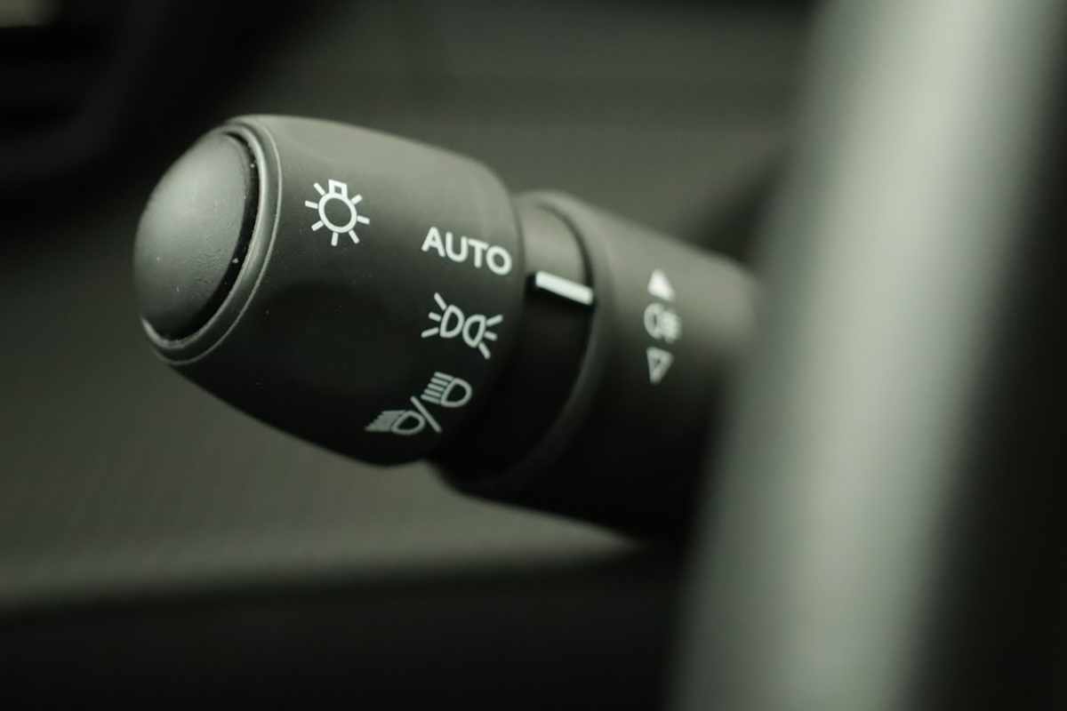 peugeot-208-2025-gasolina-1199cc