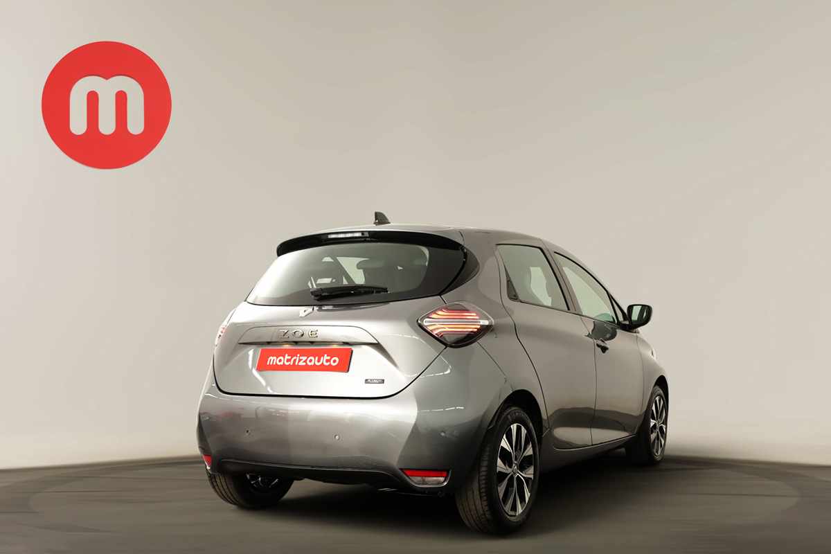 renault-zoe-2023-eletrico-0cc