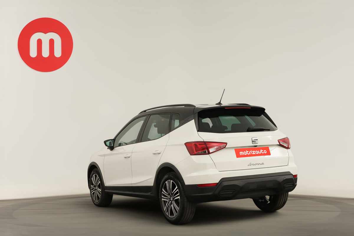 seat-arona-2023-gasolina-999cc