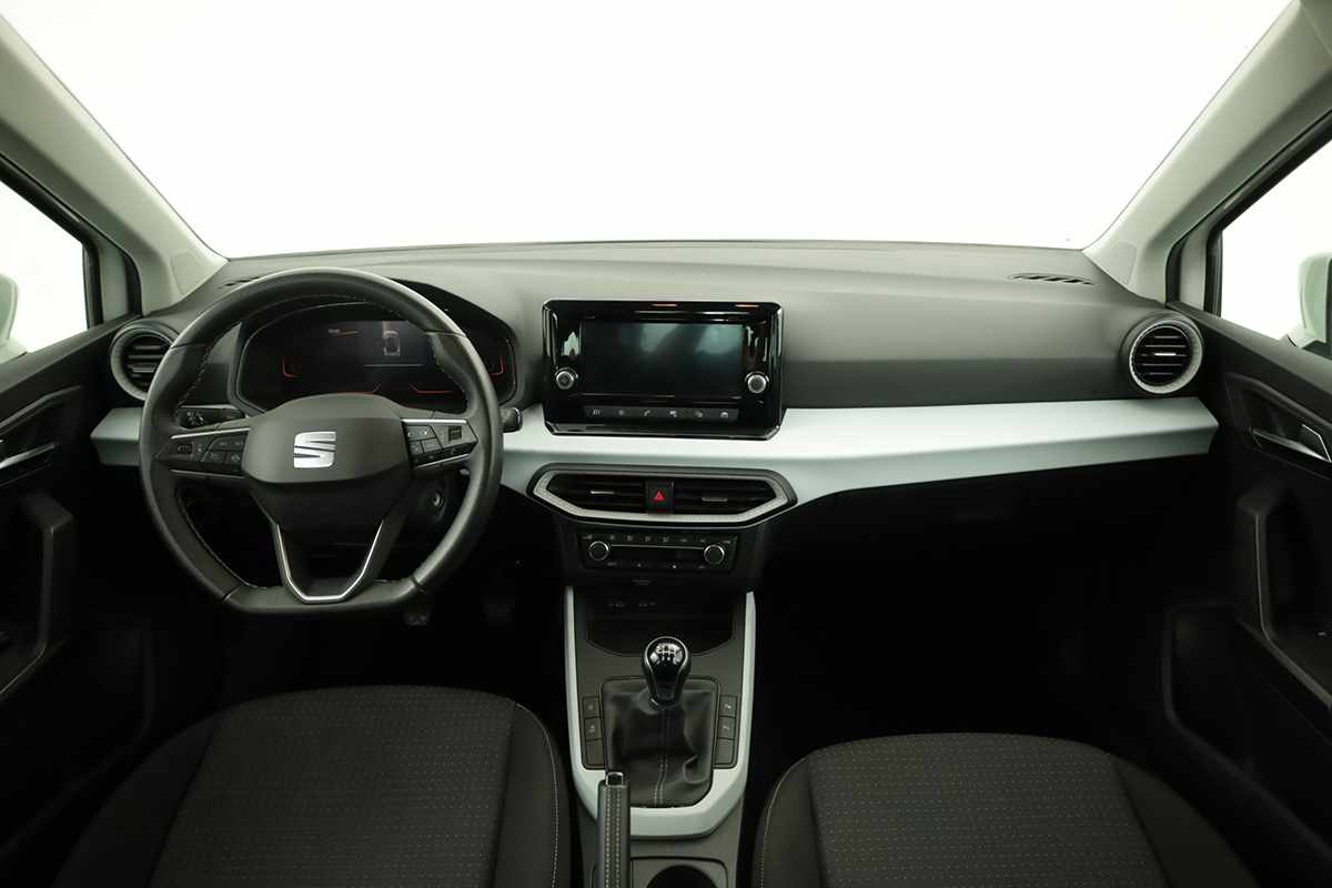 seat-arona-2023-gasolina-999cc