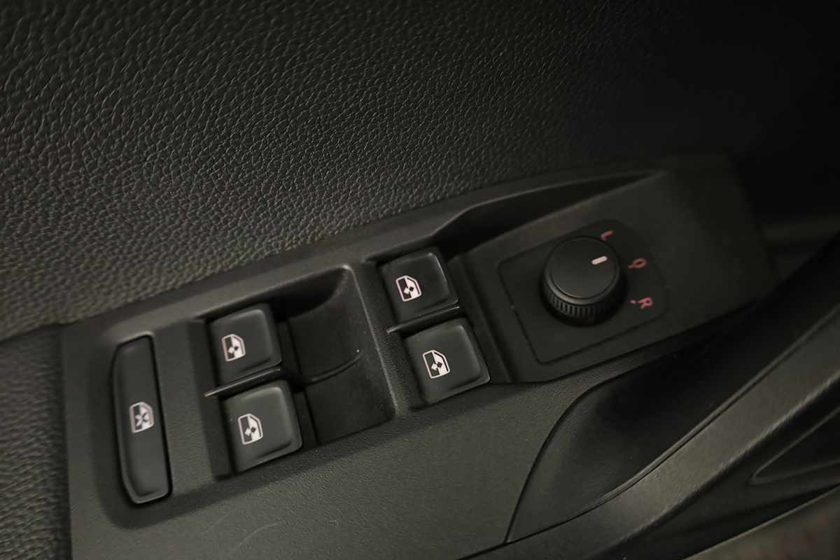 seat-arona-2023-gasolina-999cc