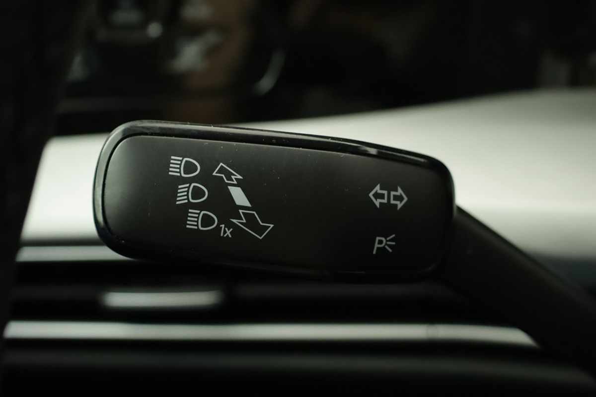 volkswagen-golf-2025-hibrido-a-gasolina-1498cc