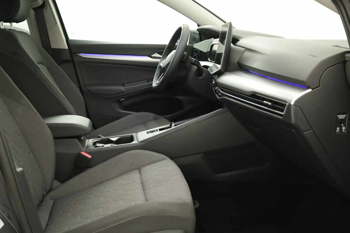 volkswagen-golf-2025-hibrido-a-gasolina-1498cc