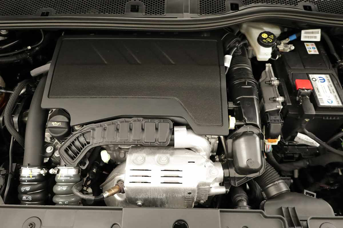 opel-corsa-2025-gasolina-1199cc