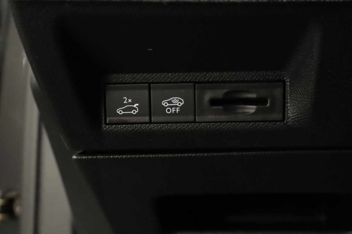 peugeot-3008-2025-gasolina-1199cc